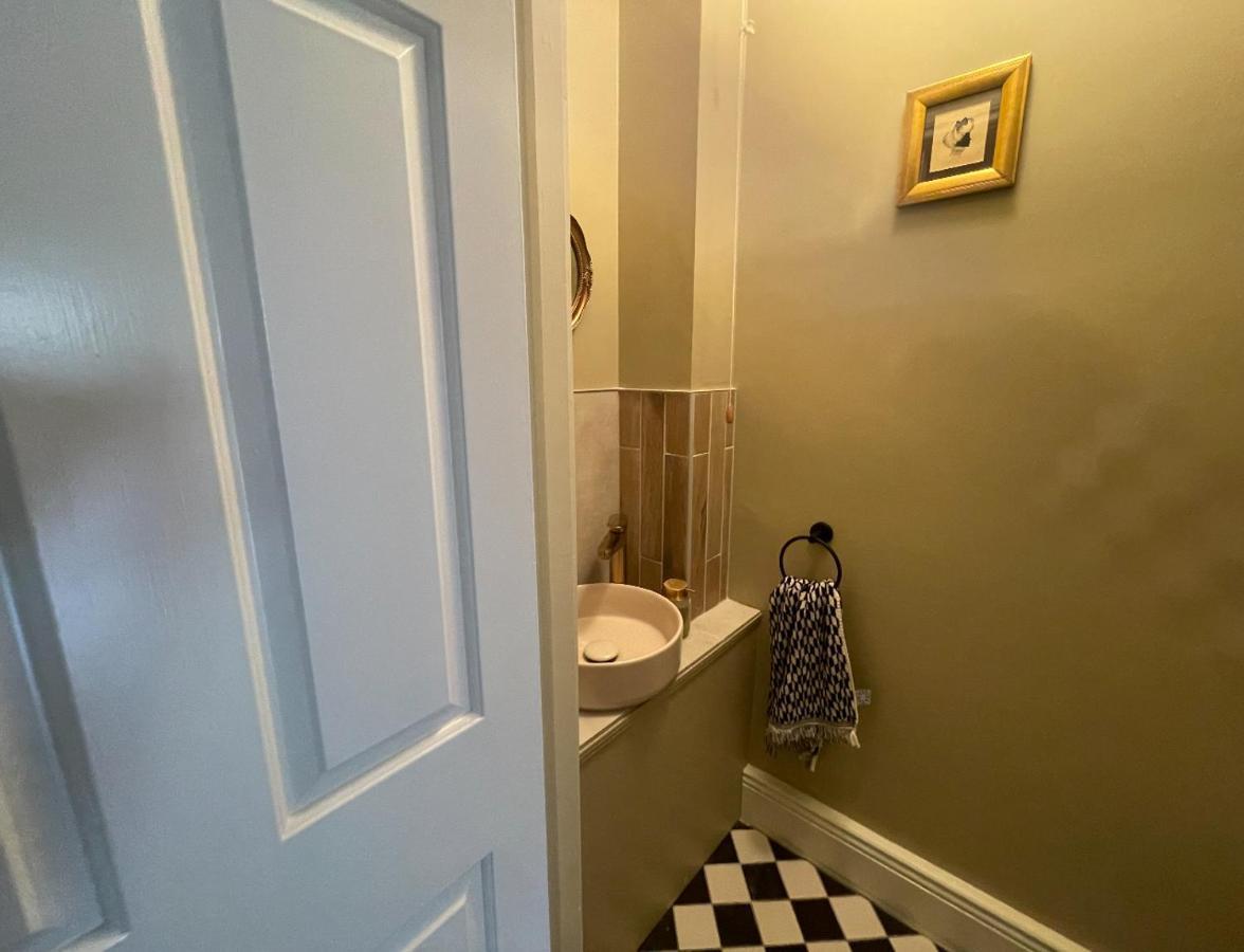 Hébergement de vacances Fashionable Chic Townhouse In D4