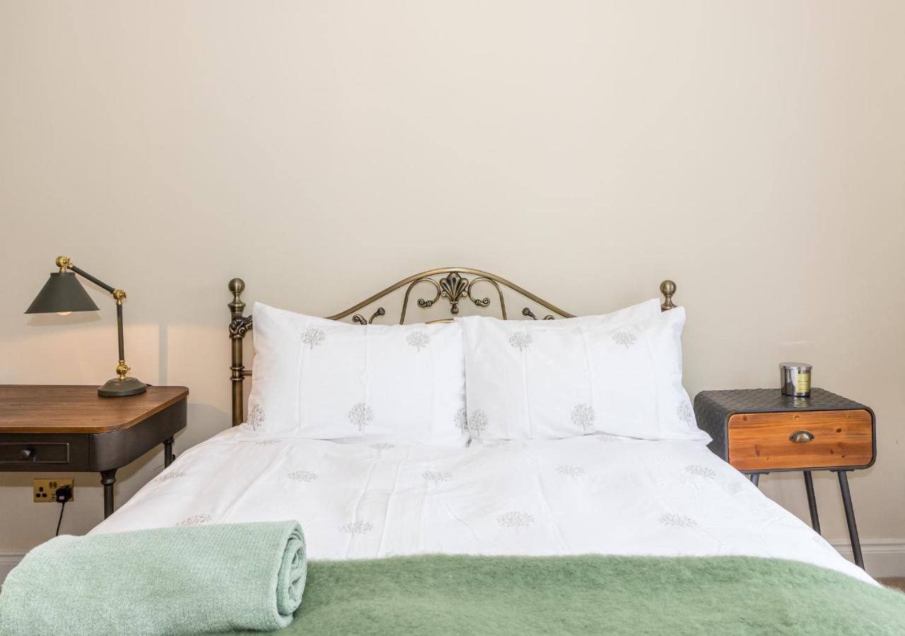 Fashionable Chic Townhouse In D4 Hébergement de vacances *